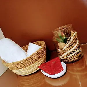Appartement Cosy, Grand Privatif Et Parking Privee Centre, Menton