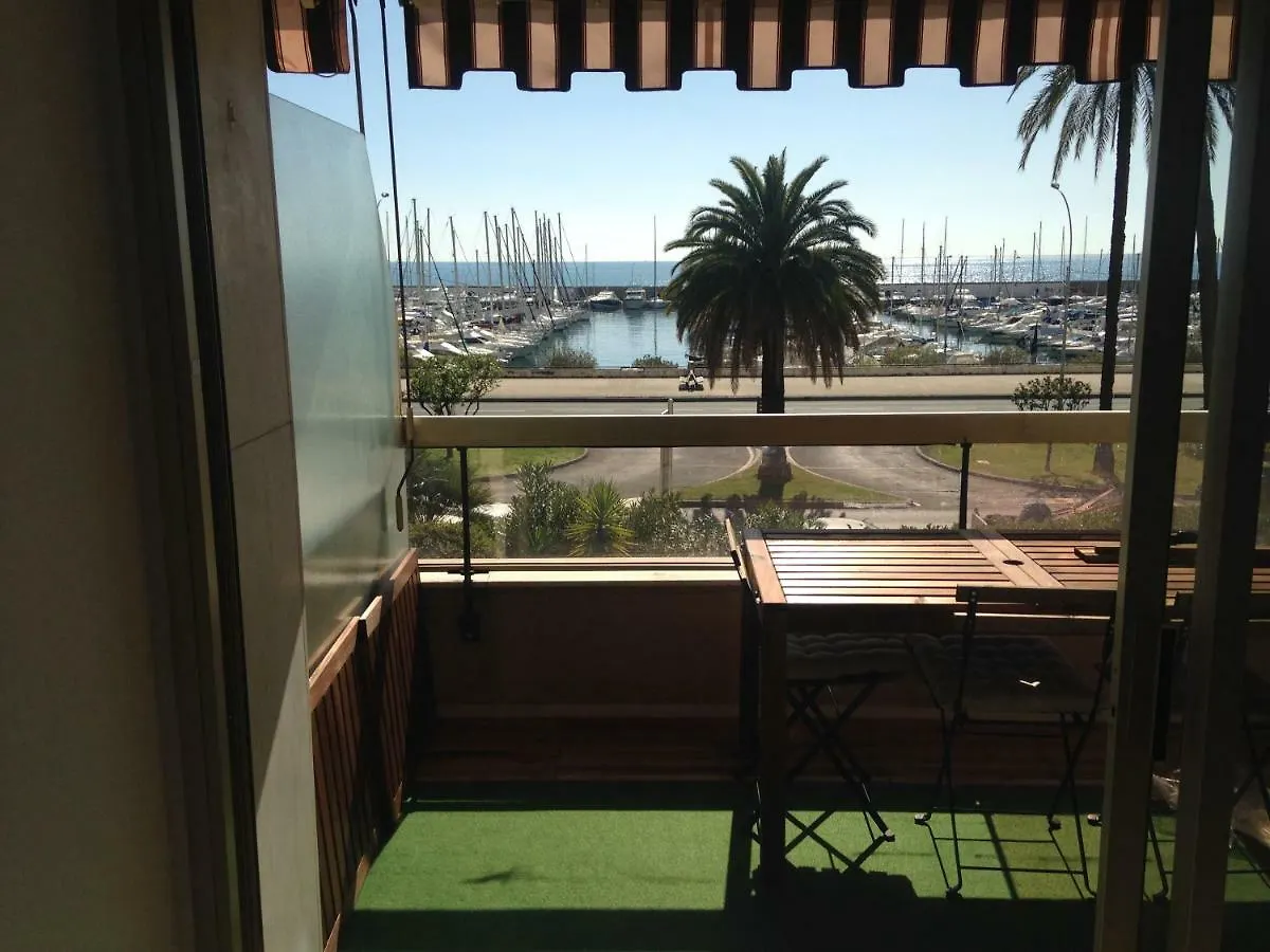 Appartement Front De Mer Avec Piscine Menton 0*,  France